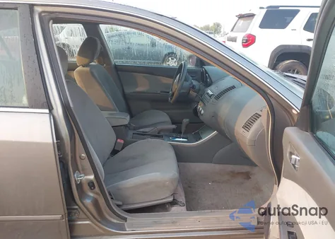 2006 Nissan Altima 2.5 S z USA, uszkodzony, nr VIN 1N4AL11D16C222689